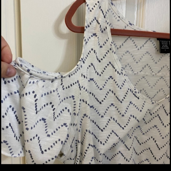 Torrid Cold Shoulder Top - Picture 2 of 3